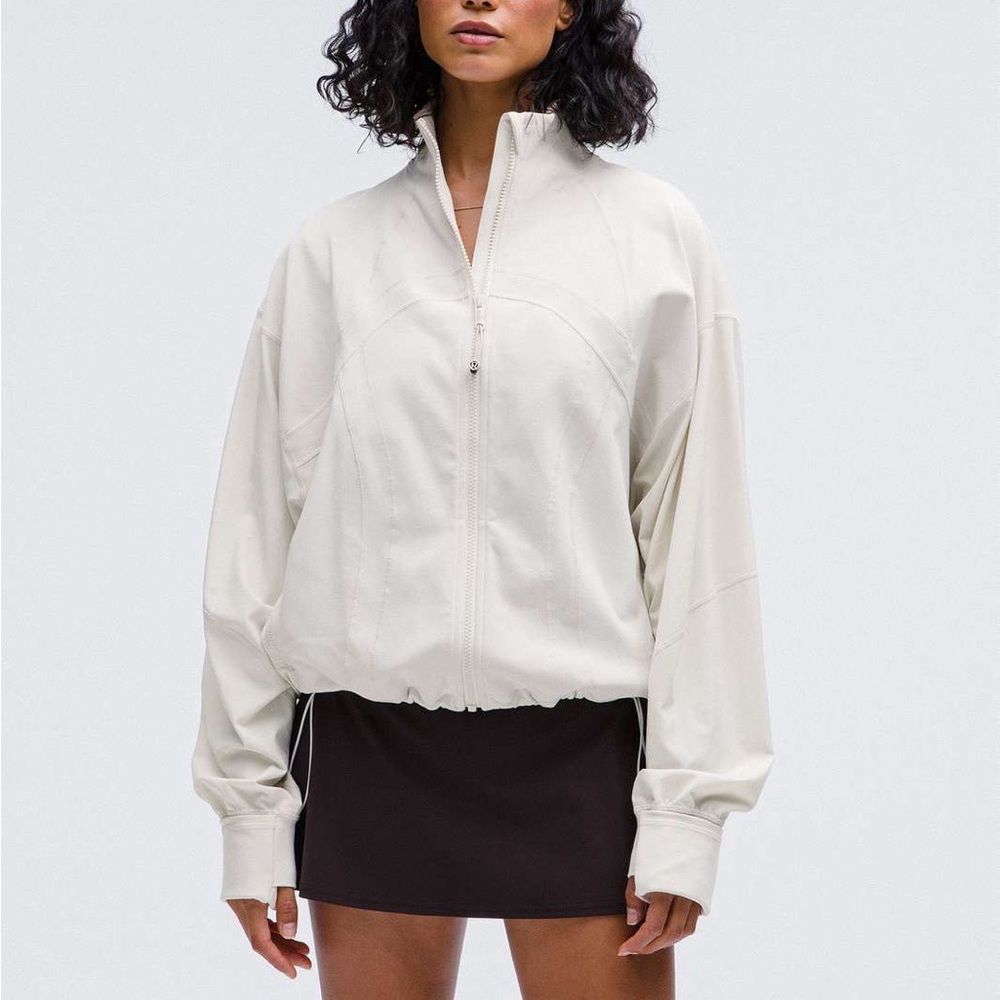 Lululemon Define Relaxed-Fit Jacket Luon size 6 (Bone)